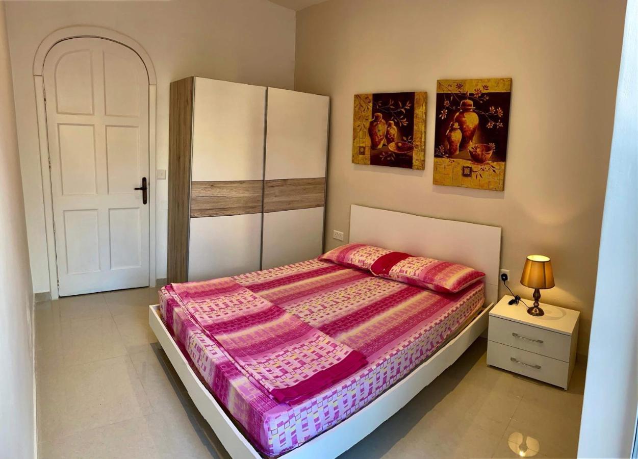 Apartment Centre Maisonette *