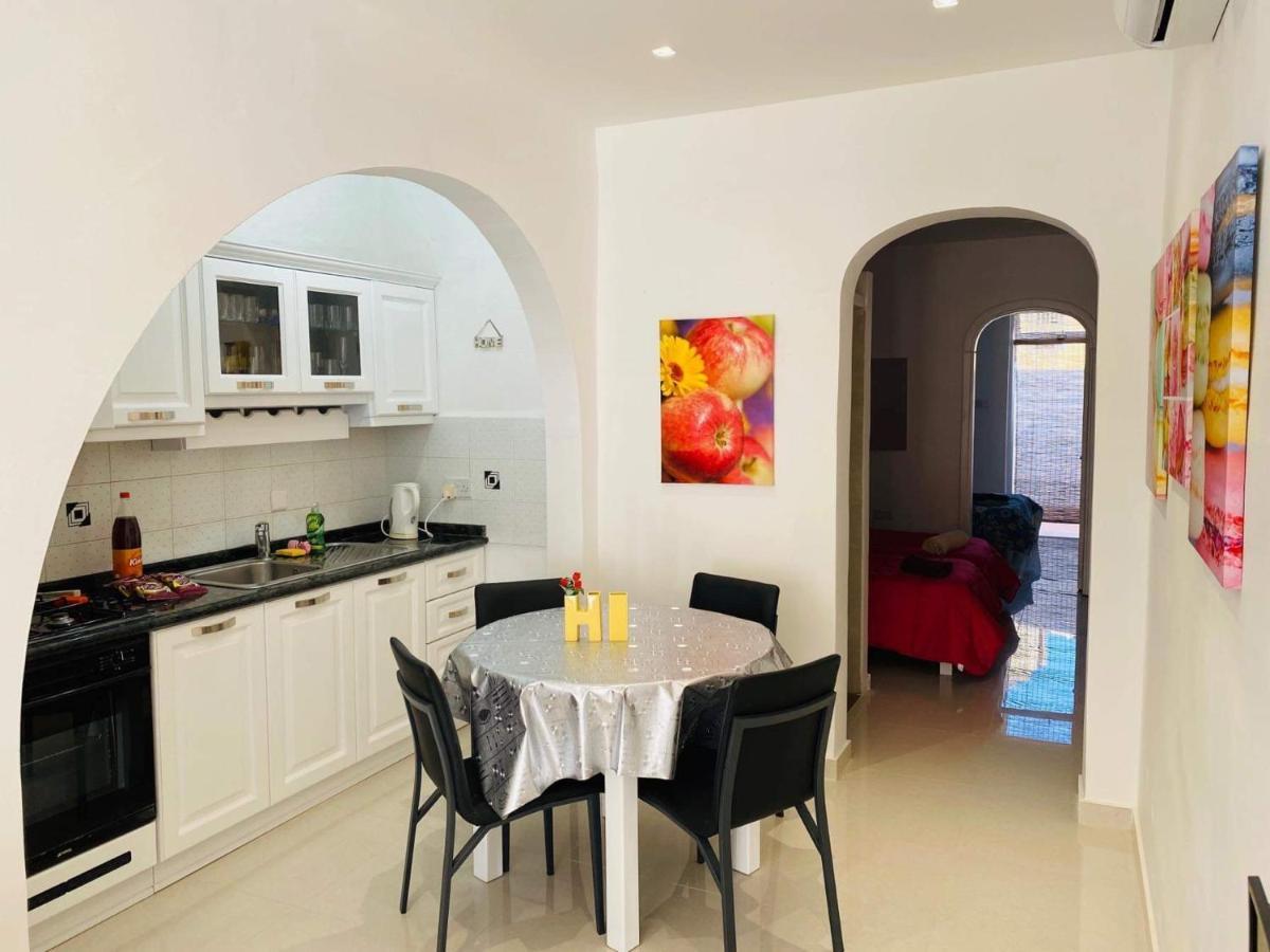 Centre Maisonette